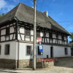 Zabytkowy Dom Kata w Paczkowie – unikalny budynek o konstrukcji ryglowej